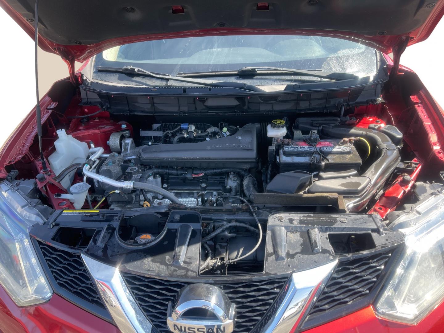 2015 Red /Black Nissan Rogue SV AWD (KNMAT2MV1FP) with an 2.5L I4 DOHC 16V engine, Automatic transmission, located at 11115 Chardon Rd. , Chardon, OH, 44024, (440) 214-9705, 41.580246, -81.241943 - This 2015 Nissan Rogue SV AWD is a well-rounded and capable compact SUV. Powered by a 2.5L I4 engine paired with a CVT transmission and an AWD system featuring a locking center differential, it offers versatile performance. The Sport and Eco driving modes allow tailoring the driving experience, whil - Photo#14